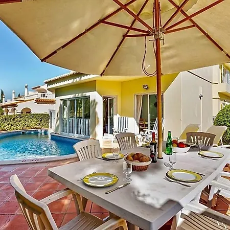 Villa Sleeps 2 With Pool Air Con And Wifi *